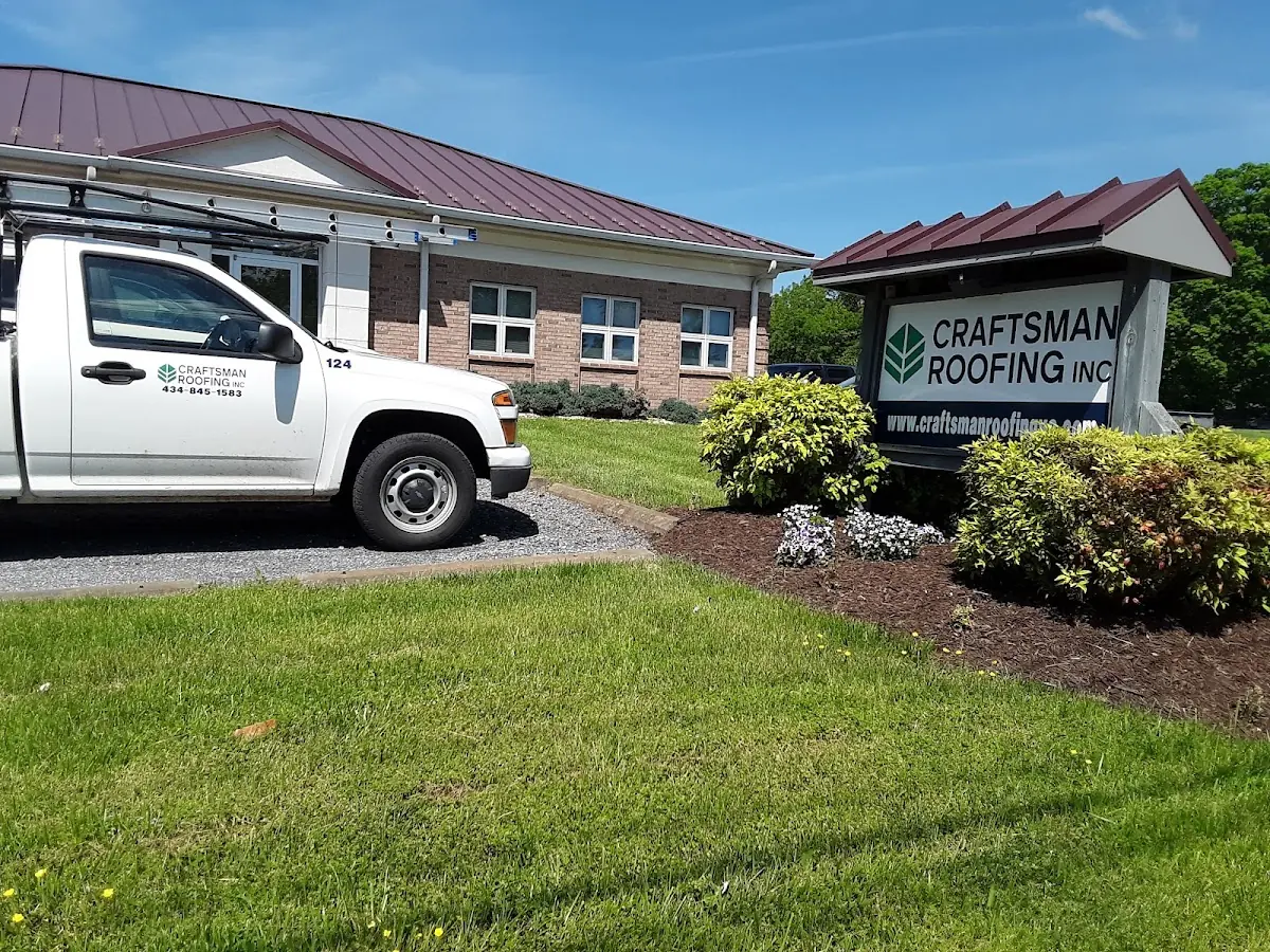 Quality Chimney Repair by experienced craftsmen in Crestwood